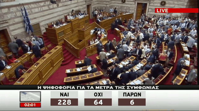 voto-salvataggio-grecia